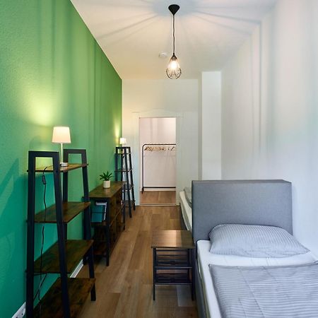 Sali-Homes Boarding Haus Monteur-Wohnungen Balkon Vollkueche Autobahnaehe Маркранштедт Екстер'єр фото